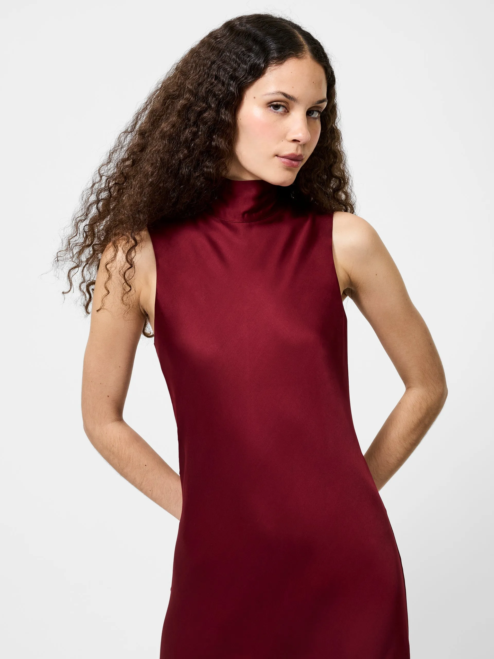 ENNIS SATIN SLEEVELESS BOW MIDI DRESS Cozy Drape