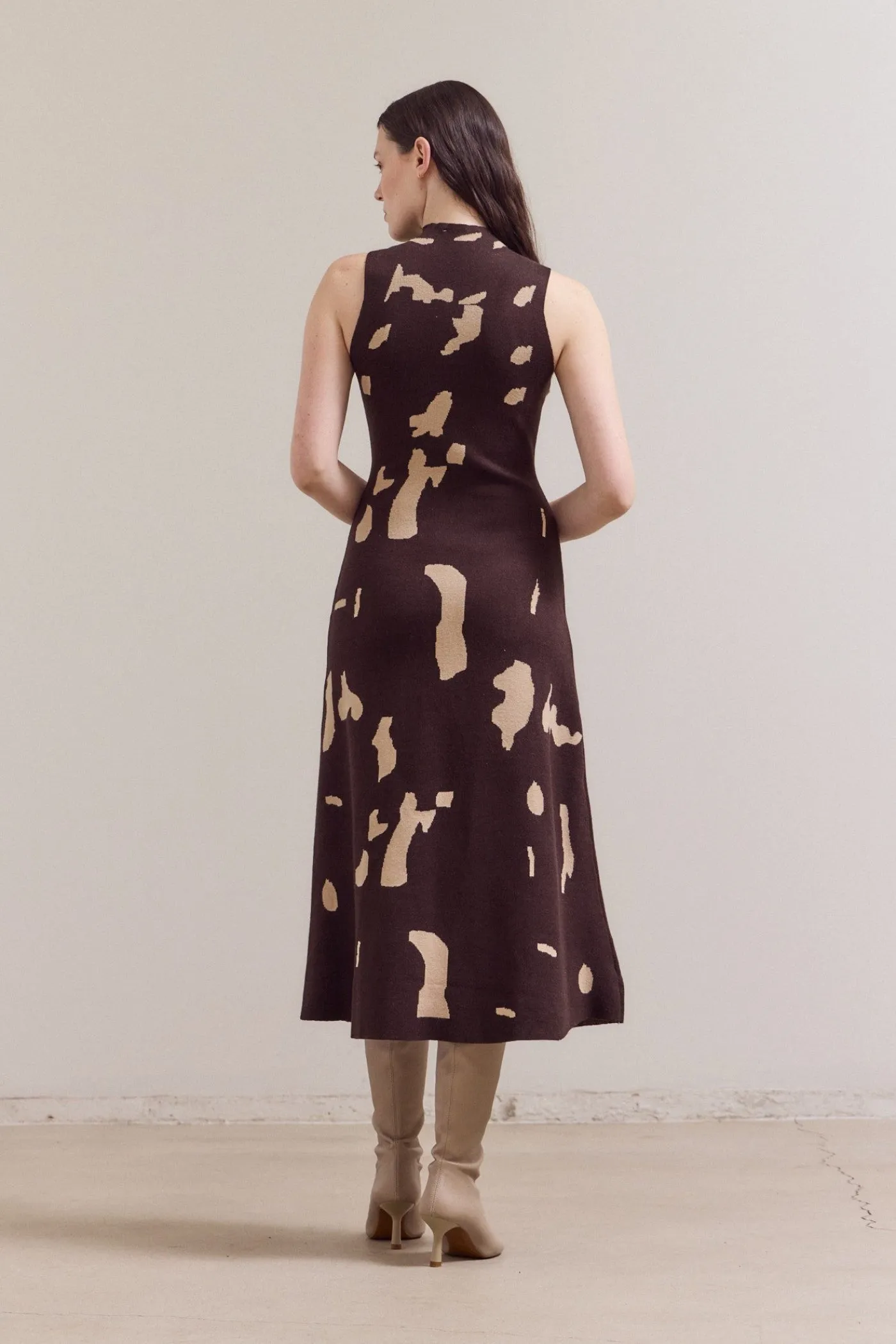 BreathableFabric JESSURY FITTED MIDI DRESS