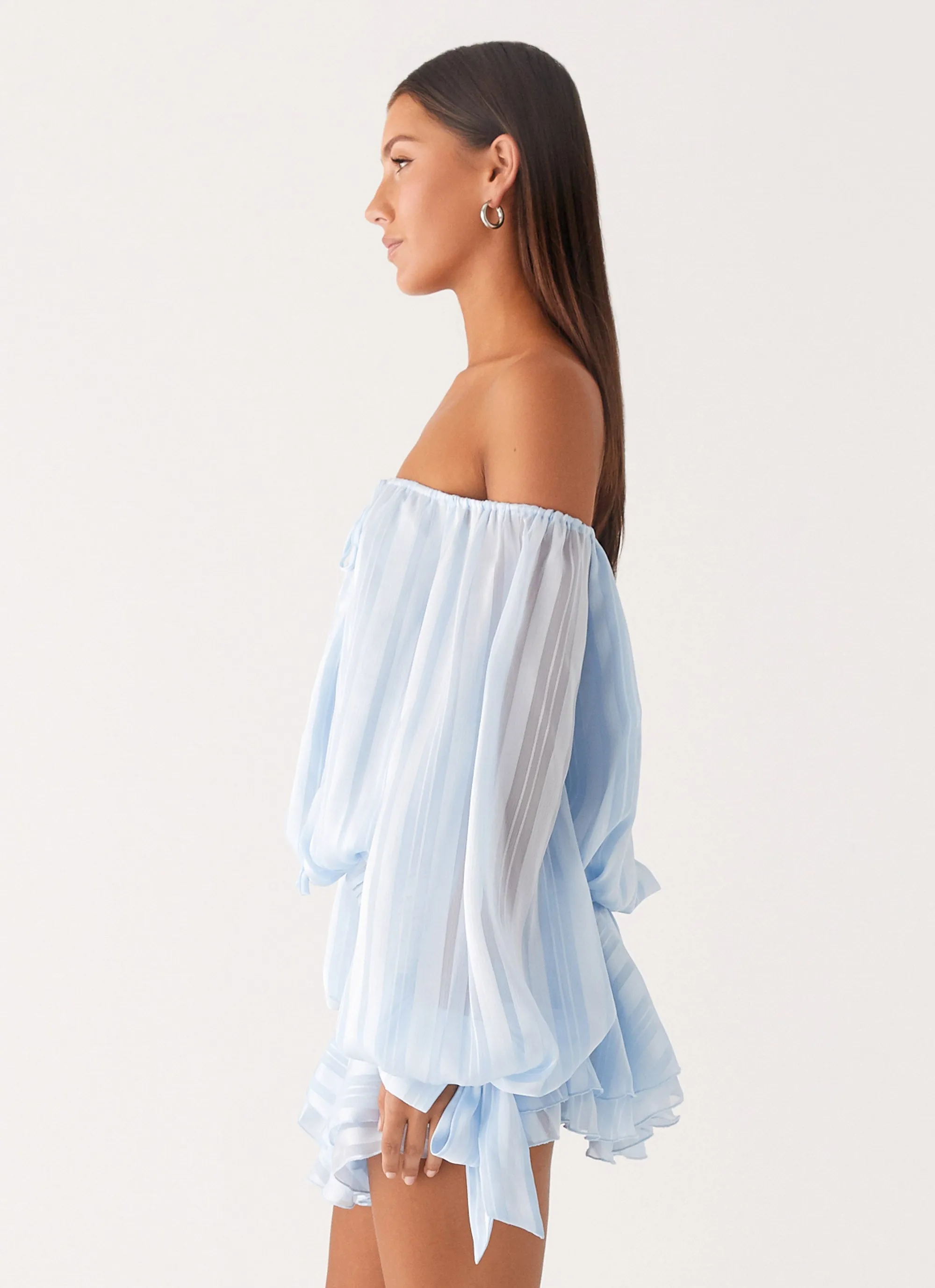 Eira Balloon Sleeve Mini Dress - Baby Blue Bold Design Calm Grace