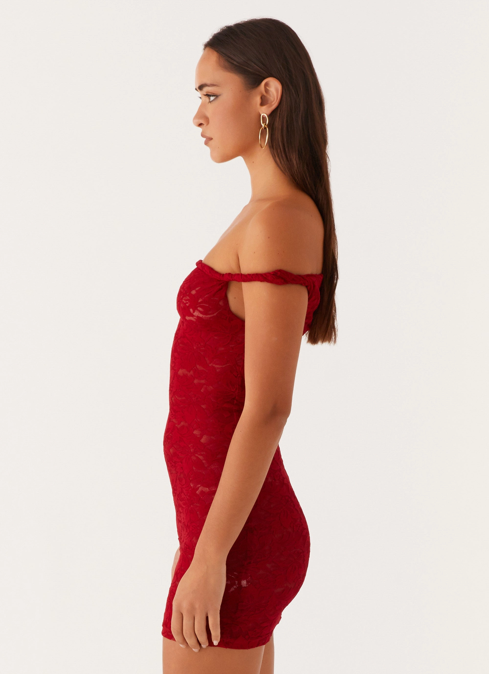 Casual Feel Gender Fluid Arabella Lace Twist Shoulder Mini Dress - Red