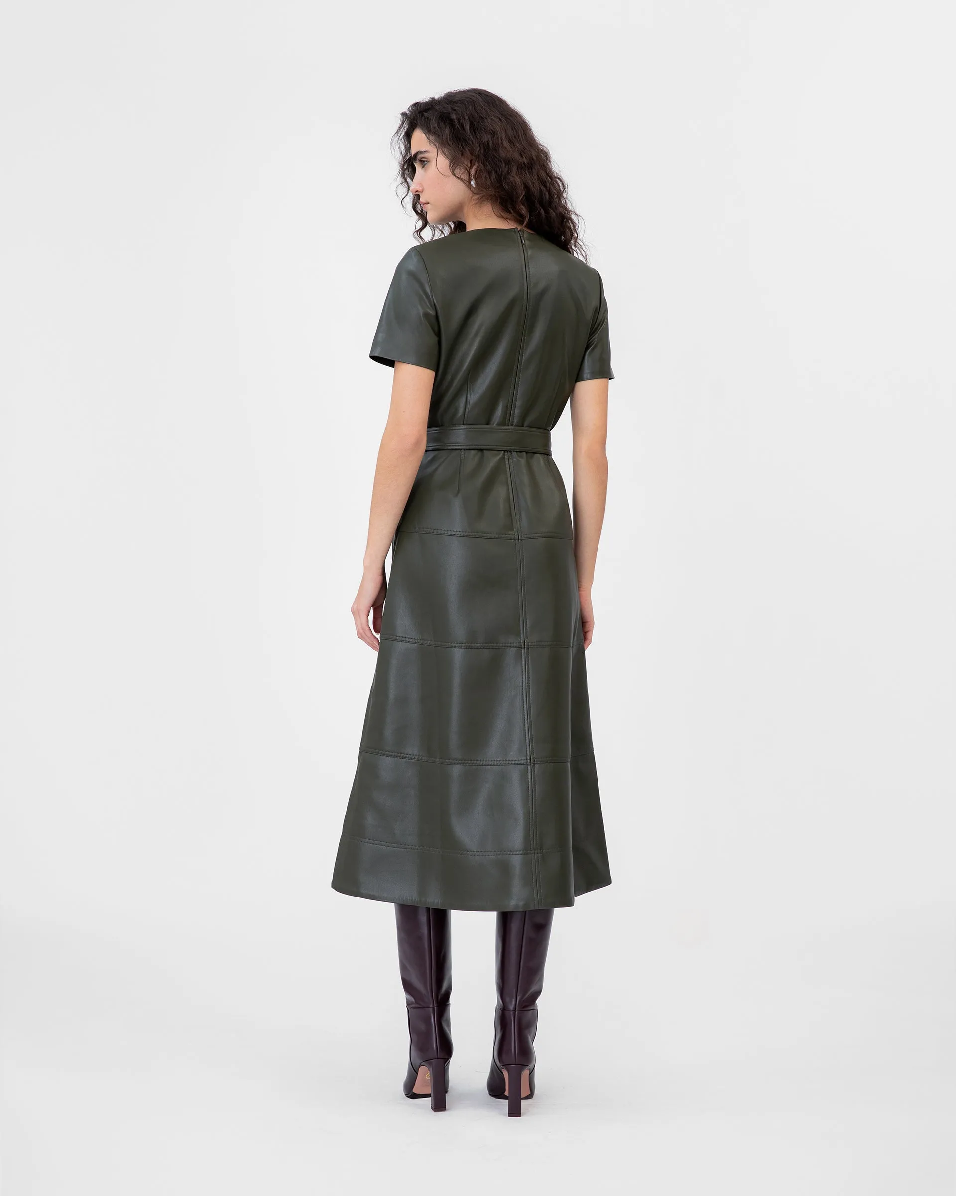 Ella Dress Trendy Vibe