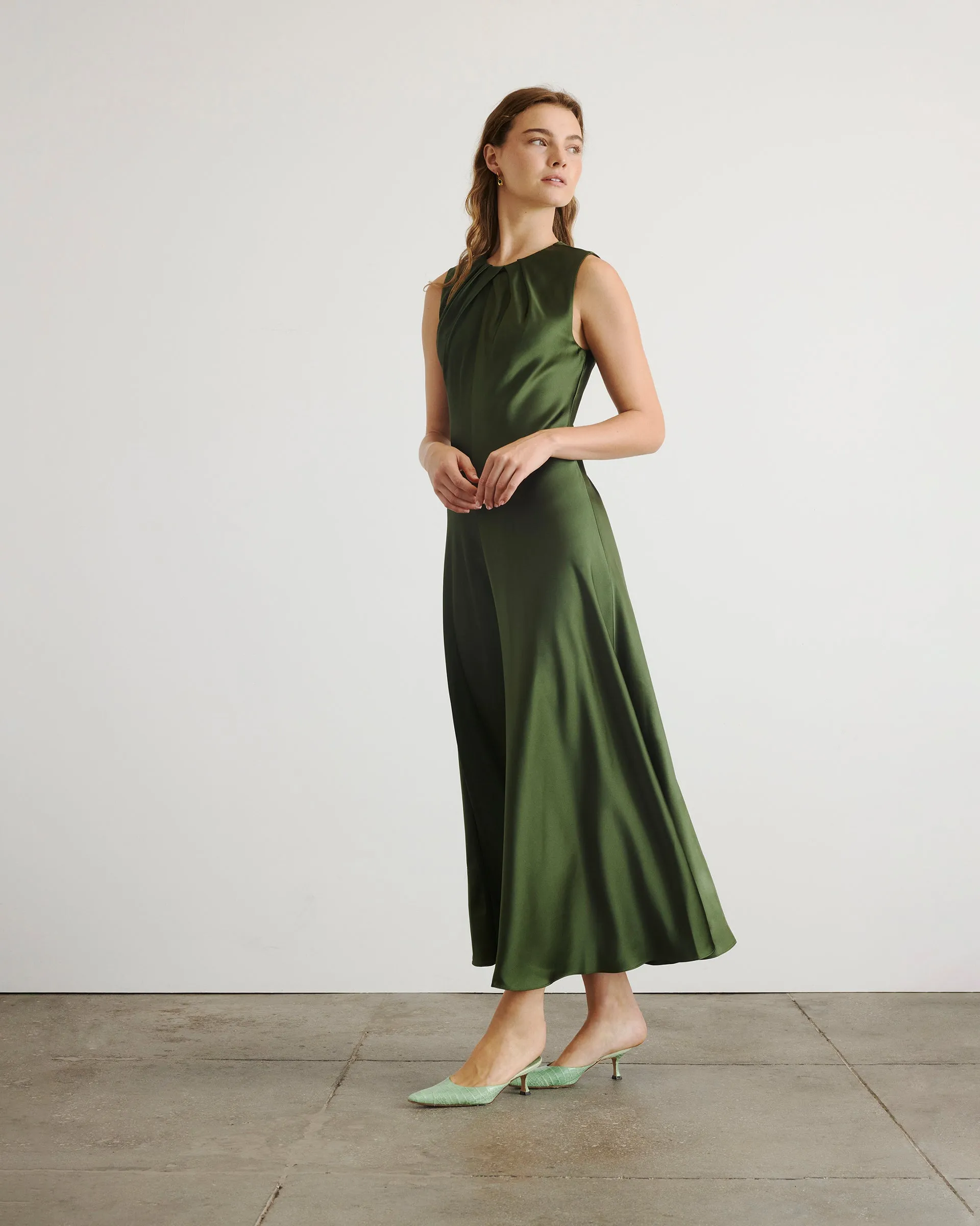 Emily Dress Street Motion