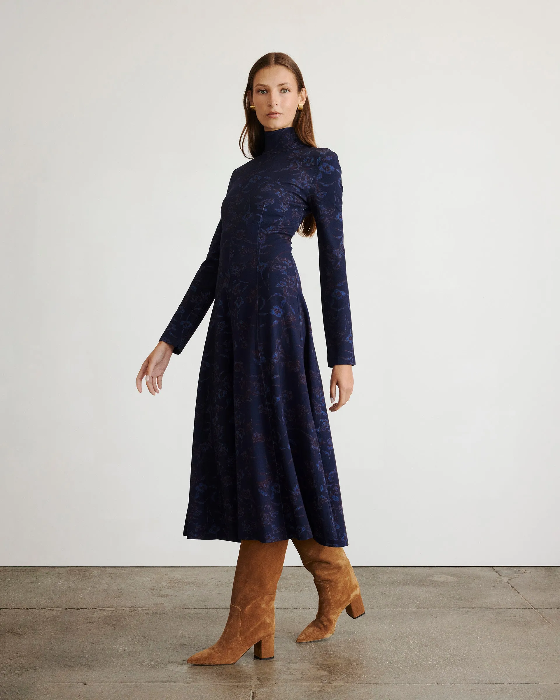Coffee Break Thea Dress