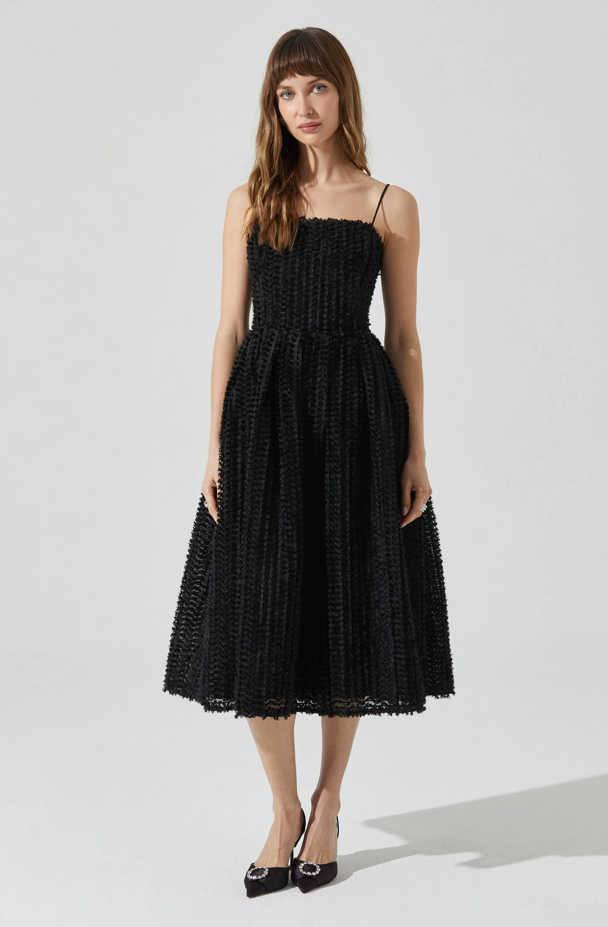 Avani Dress in Black Airy Movement Daily Movement