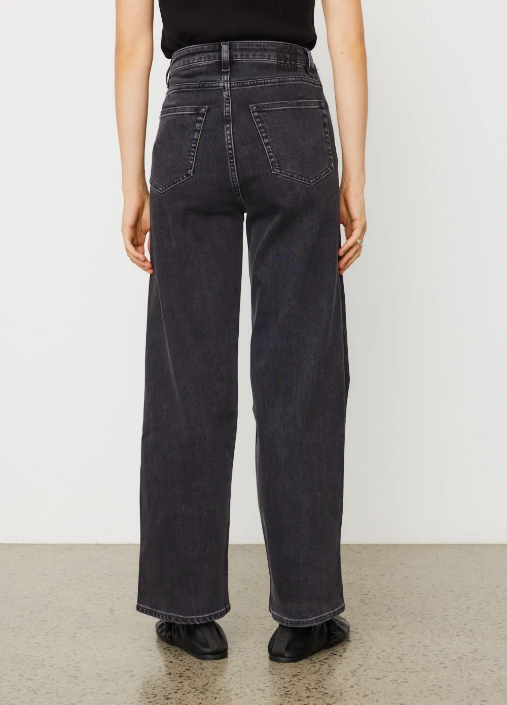 Morning Ready Flare Jeans 32" Functional Pocket