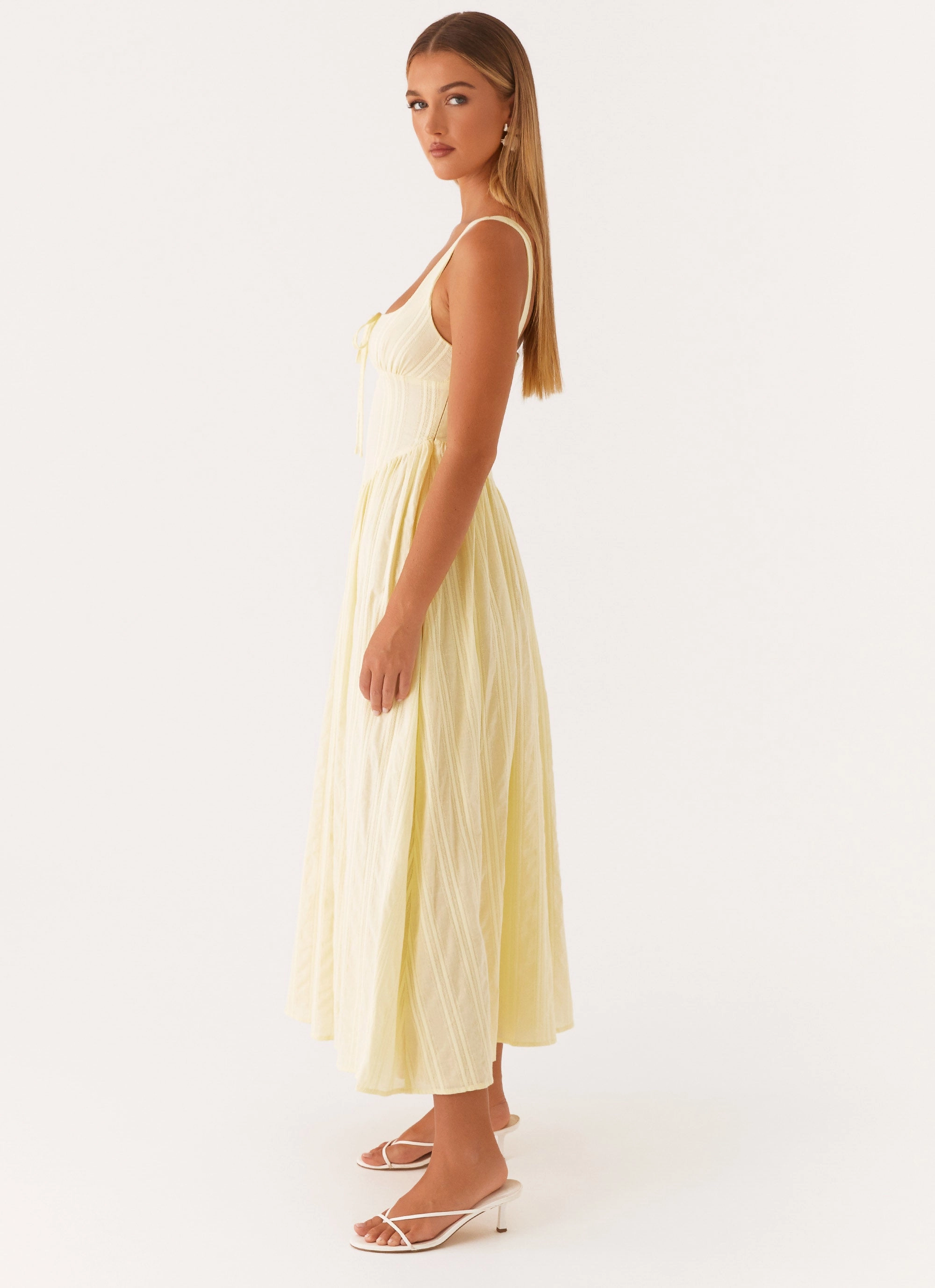 Clean Outline Slit-Hem Pascuelle Midi Dress - Yellow