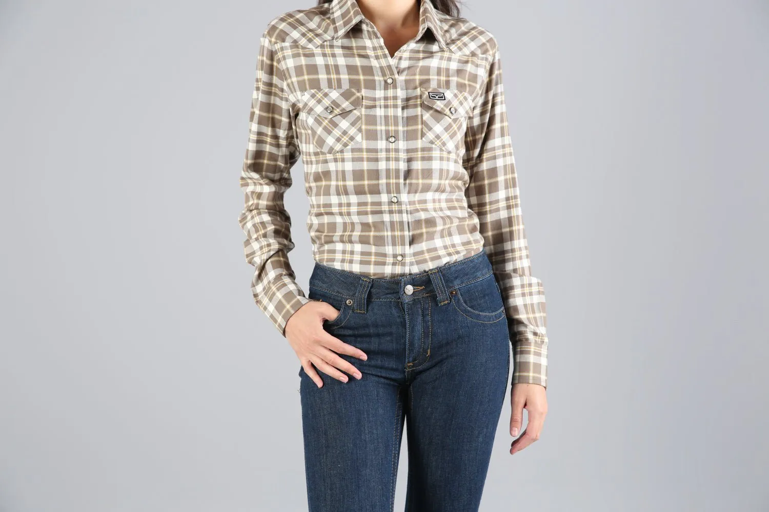 Kimes Ranch Womens San Mateo Flannel Natural Cotton blend L/S Shirt Outdoor Adventure Relaxed Vibe