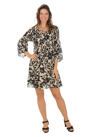 Floral Silhouettes Keyhole Neck Pleated Dress Soft and breathable Bright Bloom Floral Silhouettes Keyhole Neck Pleated Dress