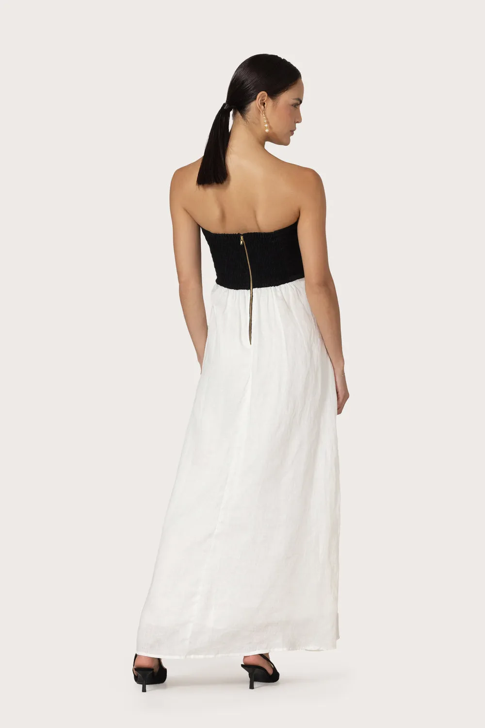 Fashionable appearance Polished Design Melody Linen Maxi Dress in White Black