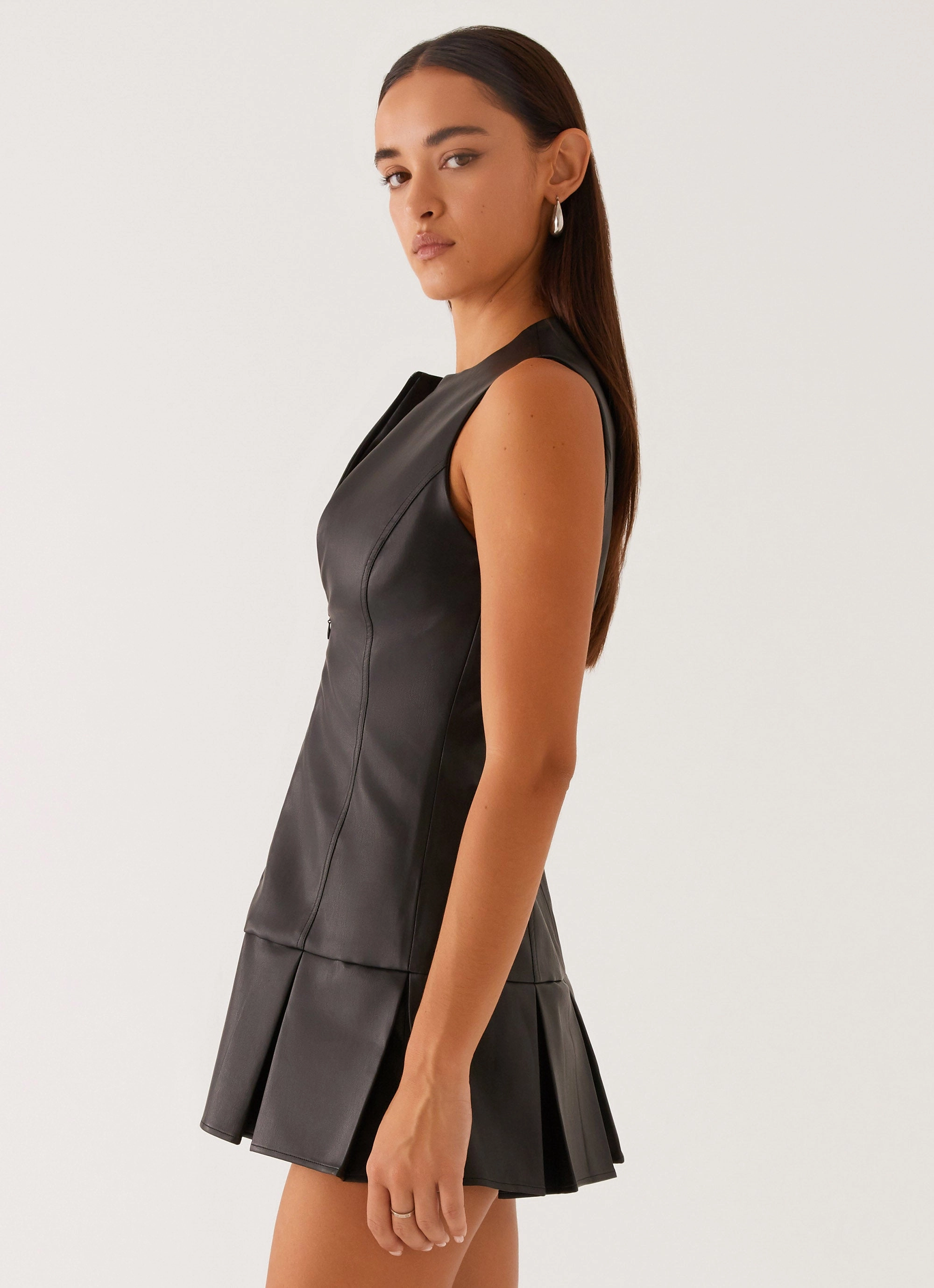 Flynn Mini Dress - Black Quiet Sweet Kind Light