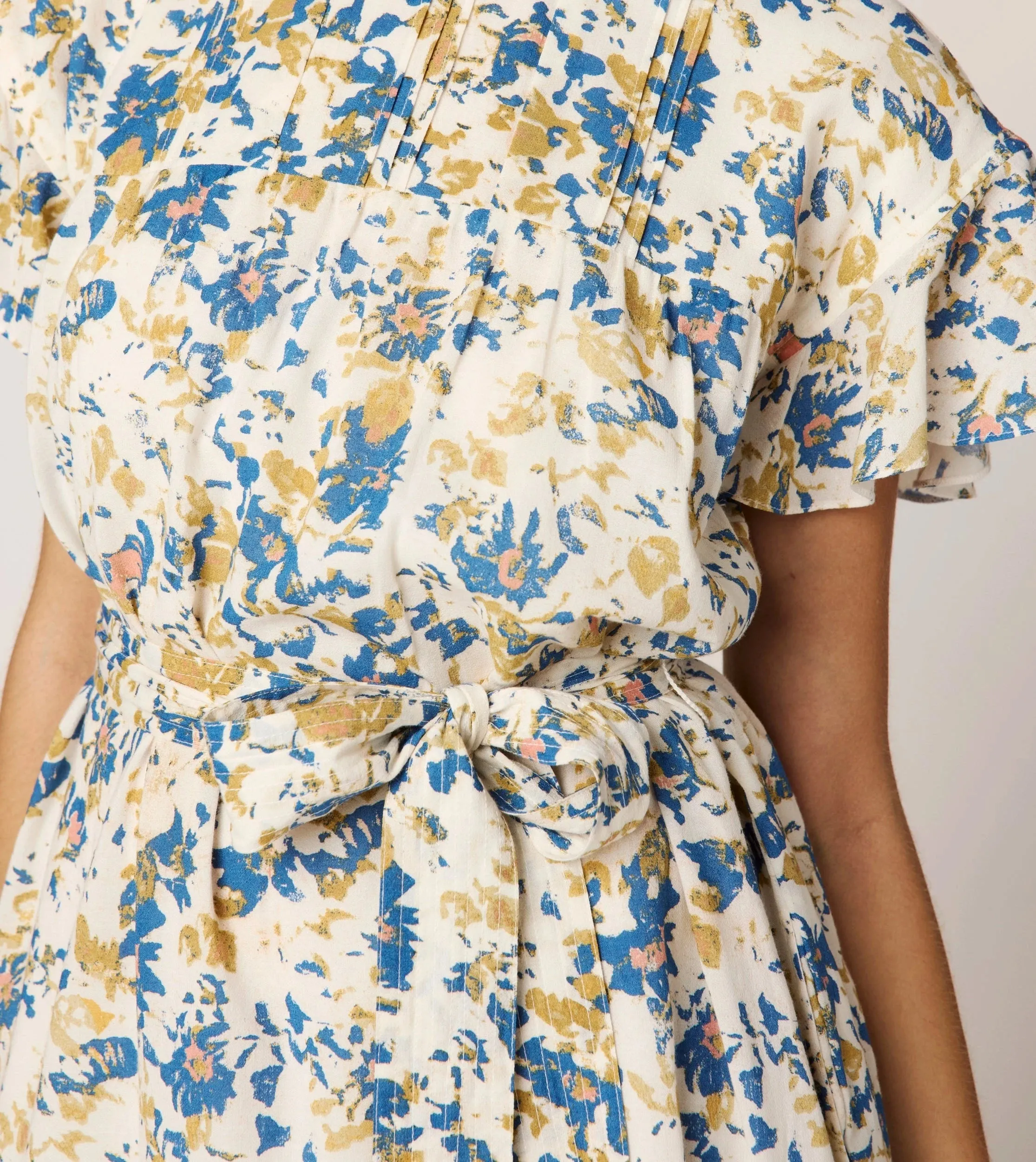 sweet moment Chic Everyday Wear Lynn Mini Dress | Carina Print