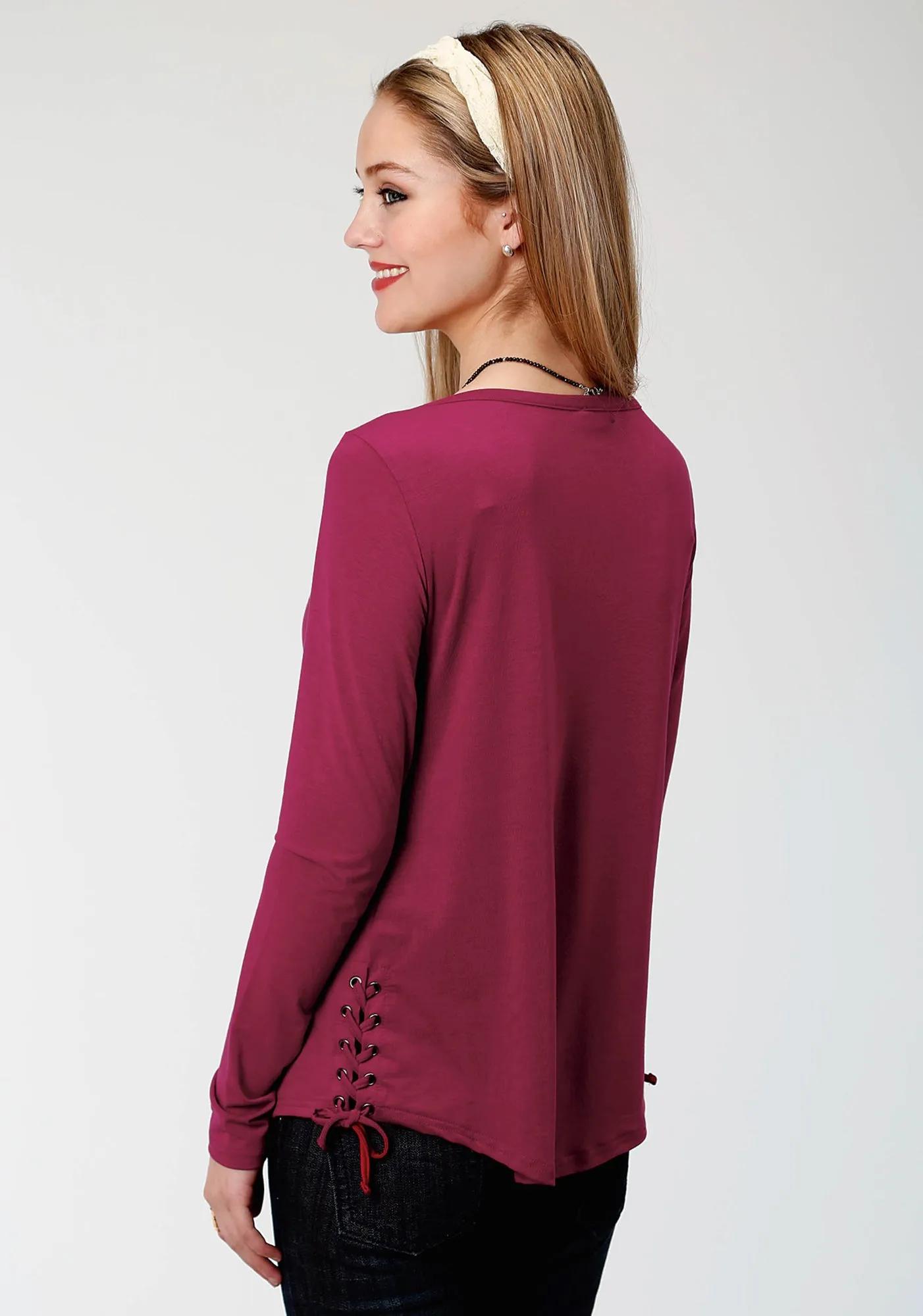 Edgy Design Traveler Gear Slim Roper Womens Maroon Poly/Rayon Arrow & Bison L/S T-Shirt