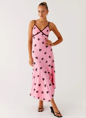 Gothic look Amelia Midi Dress - Pink Amelia Midi Dress - Pink Effortless Style