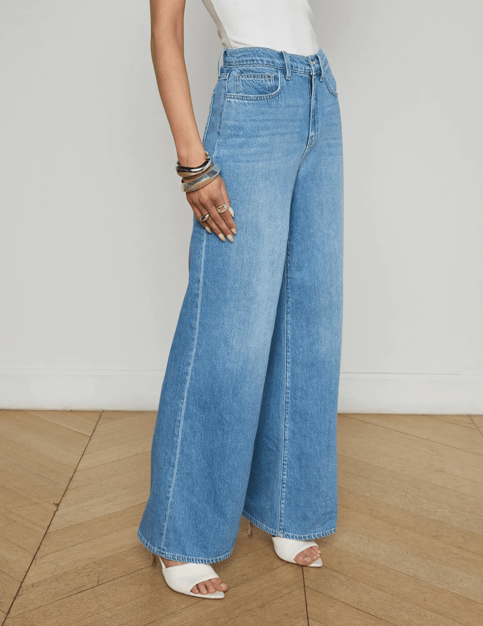 Weekend Vibes L'AGENCE Alicent High Rise Wide Leg Crop Jeans in Caster-SALE