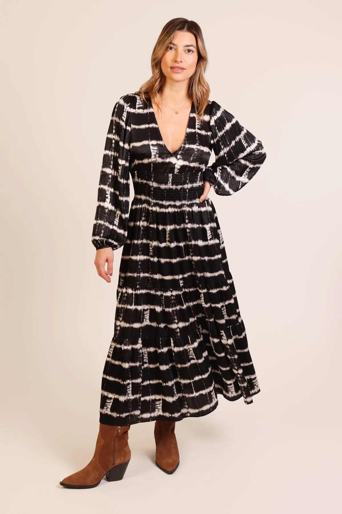 In The Shadows Whispers Dress in Black Modest Light Cozy Comfort