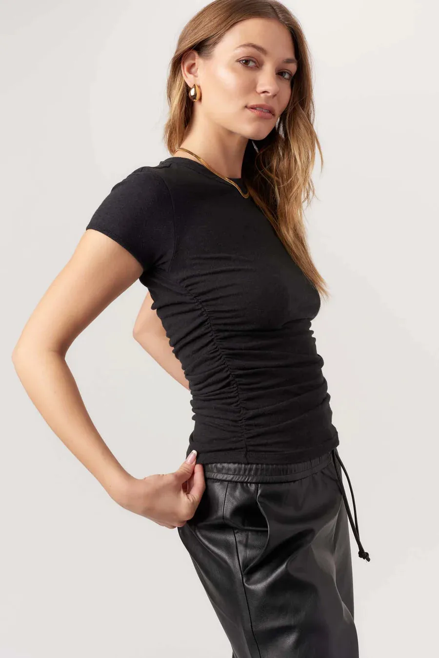 Izzie Ruched Baby Tee - Black Sporty Top