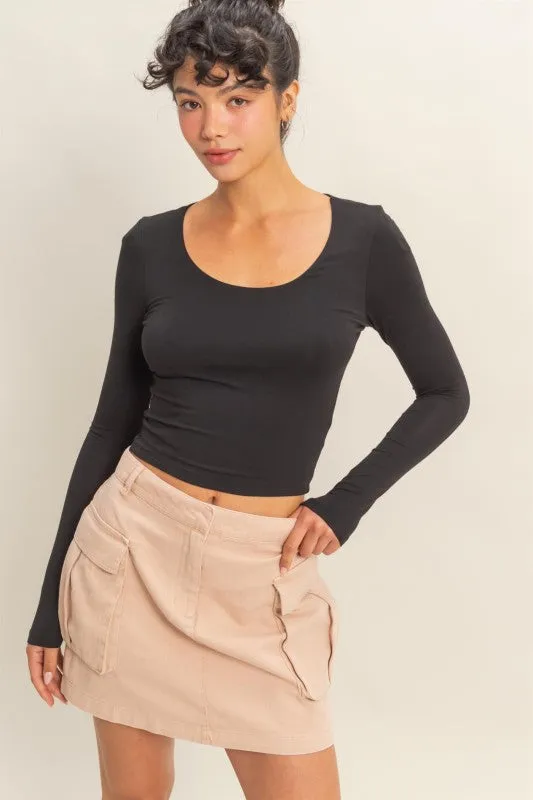 Basic Layering Jenna Scoop Neck Long Sleeve Crop Top