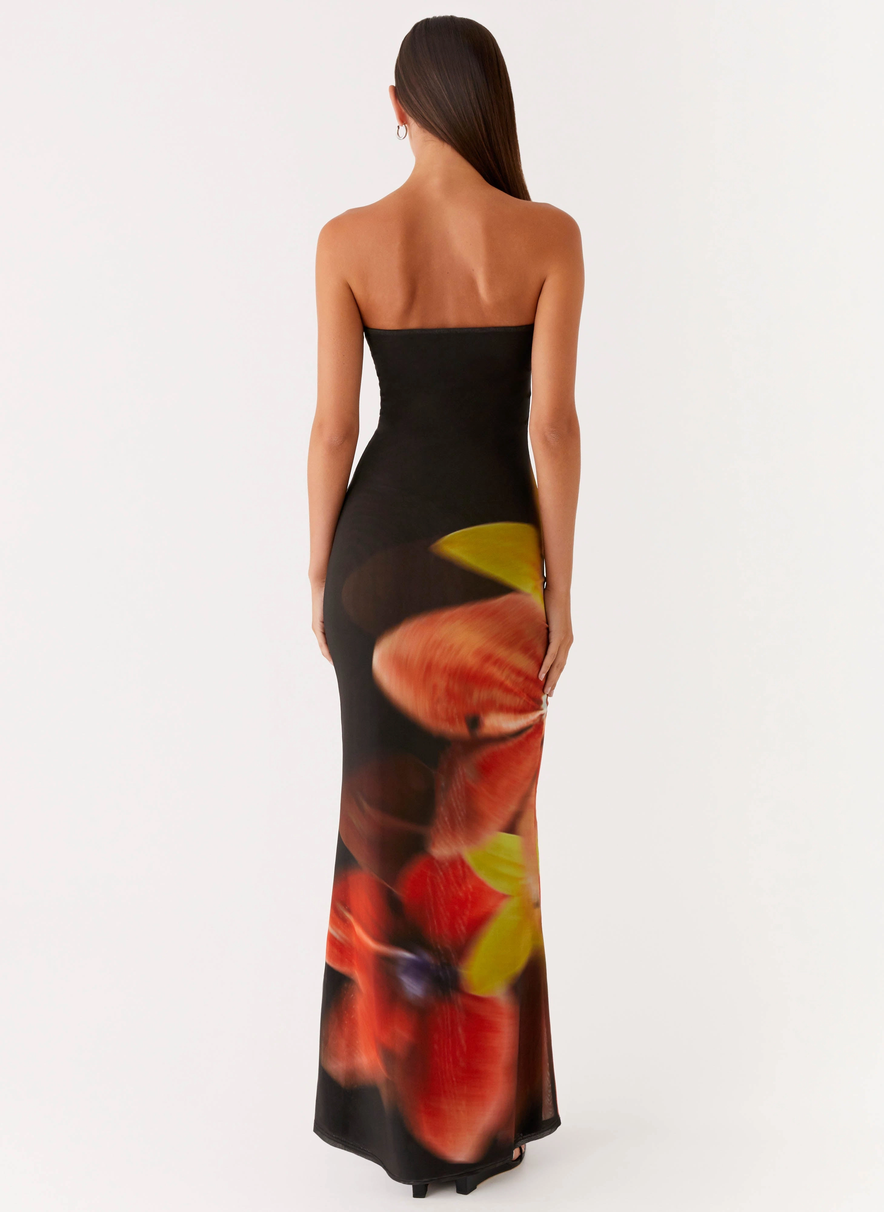 Jorja Maxi Dress - Moody Floral Recycled-Material Editor??s-Pick