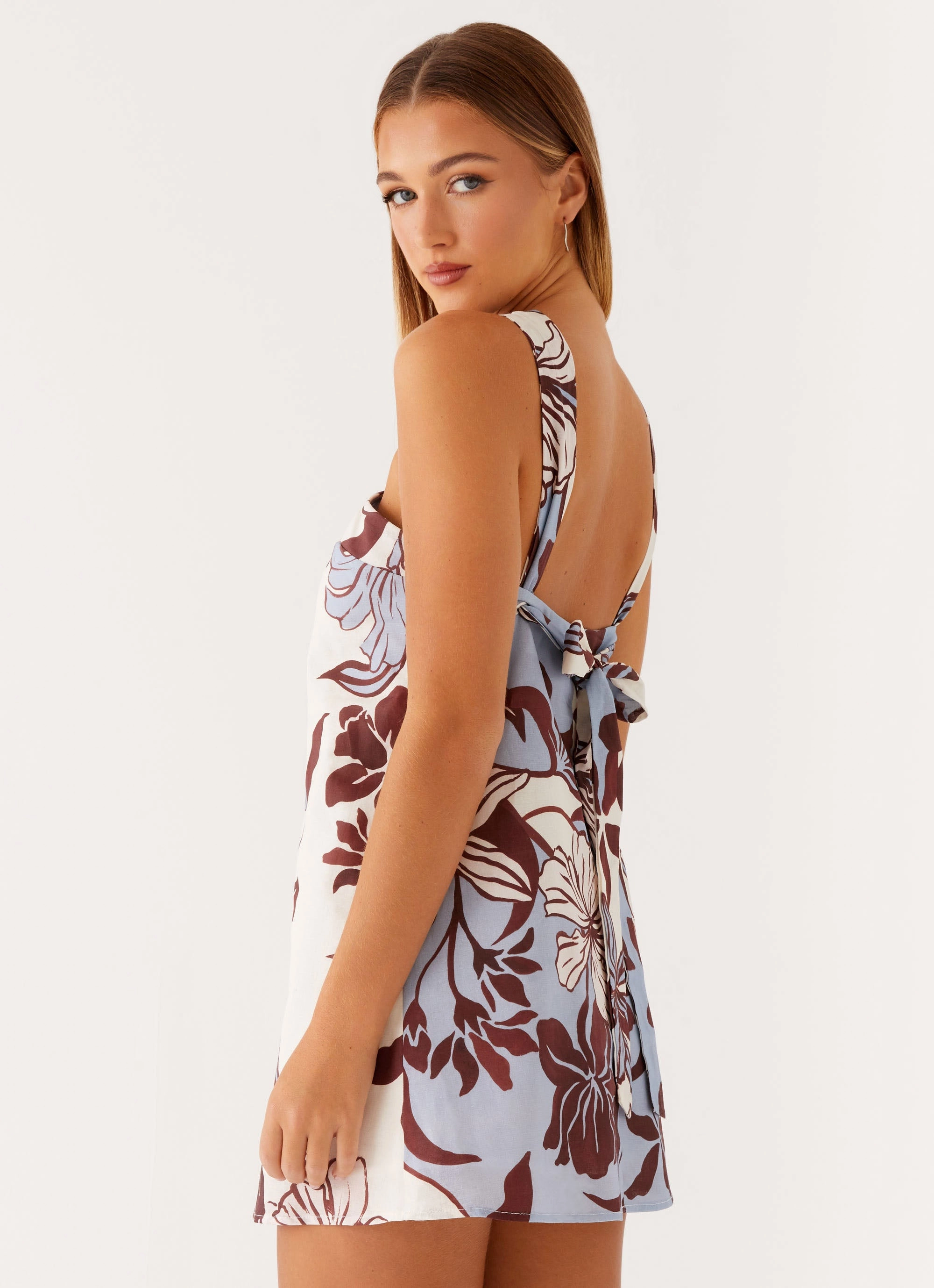 Night Appeal Pure Shape Keira Linen Mini Dress - Bluewood Blossom