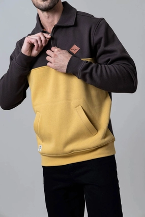 Kimes Ranch Mens Diamond Head Brown/Mustard Cotton Blend 1/4 Zip Sweater Seamless Shoulder Construction Versatile Look Kimes Ranch Mens Diamond Head Brown/Mustard Cotton Blend 1/4 Zip Sweater
