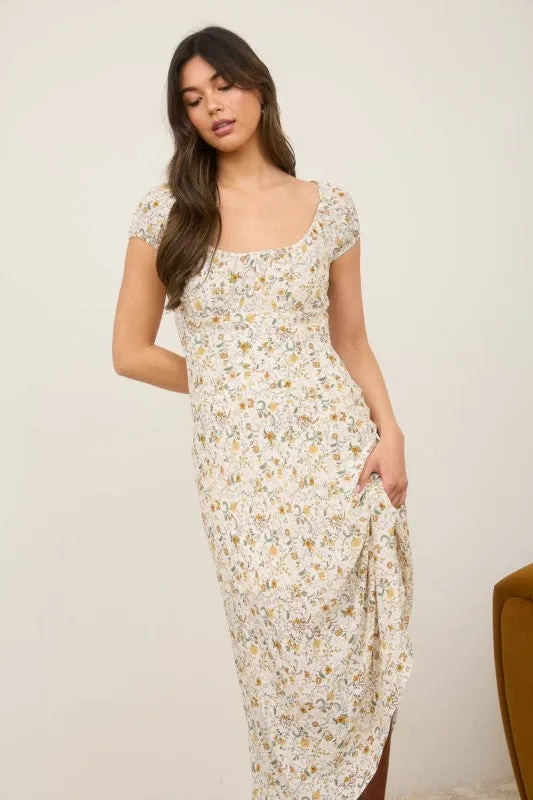 Casual Layers Street-Style Kora Floral Scoop Neck Ruched Short Sleeve Midi Dress