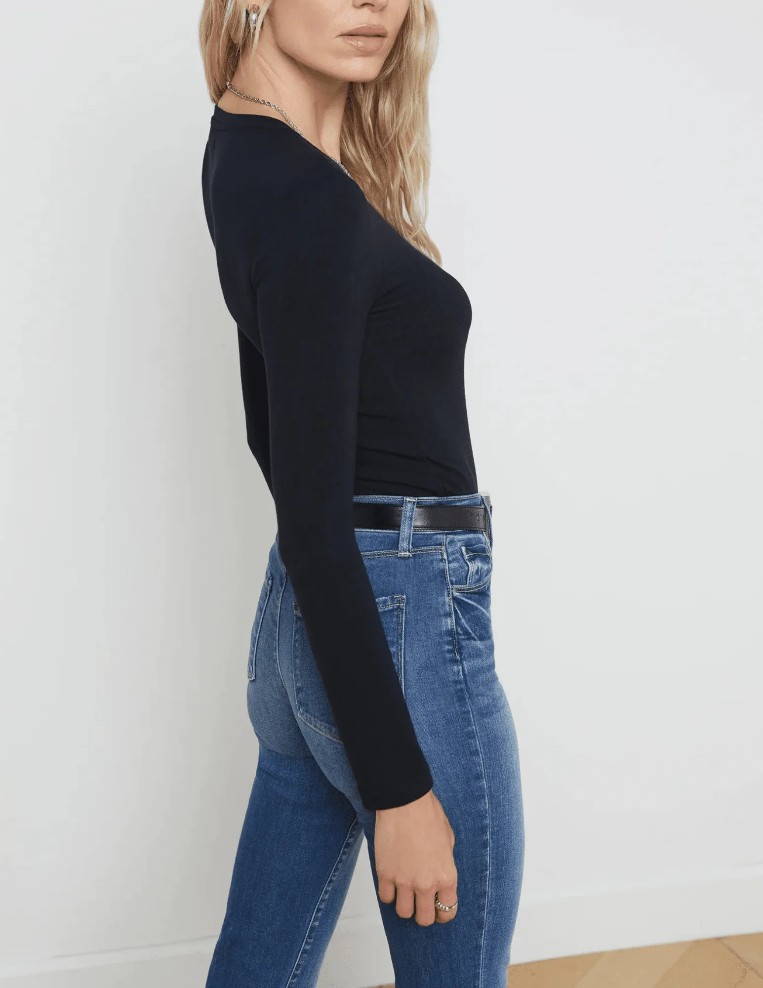 Athletic Wear L'Agence Tess Micro Modal Crew Neck Long Sleeve Tee