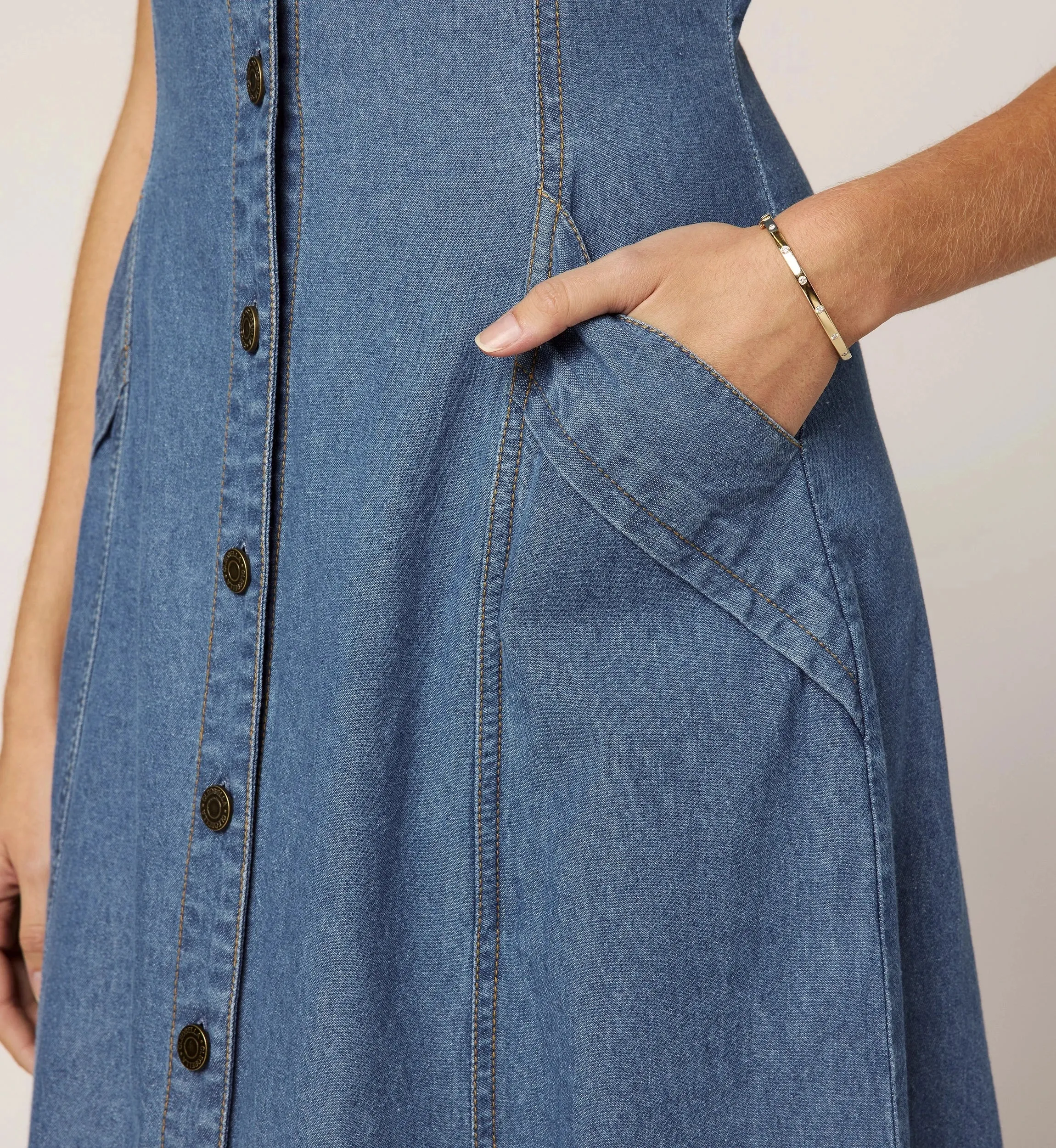 Tailored Mood Liberty Midi Dress | Light Denim