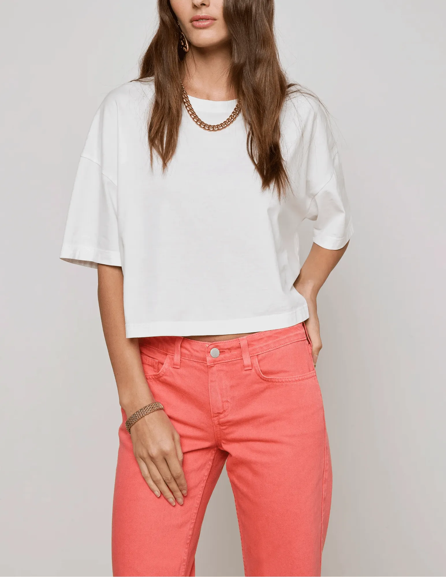 L'AGENCE Daria Oversized Cropped Tee Comfy Casual Wear