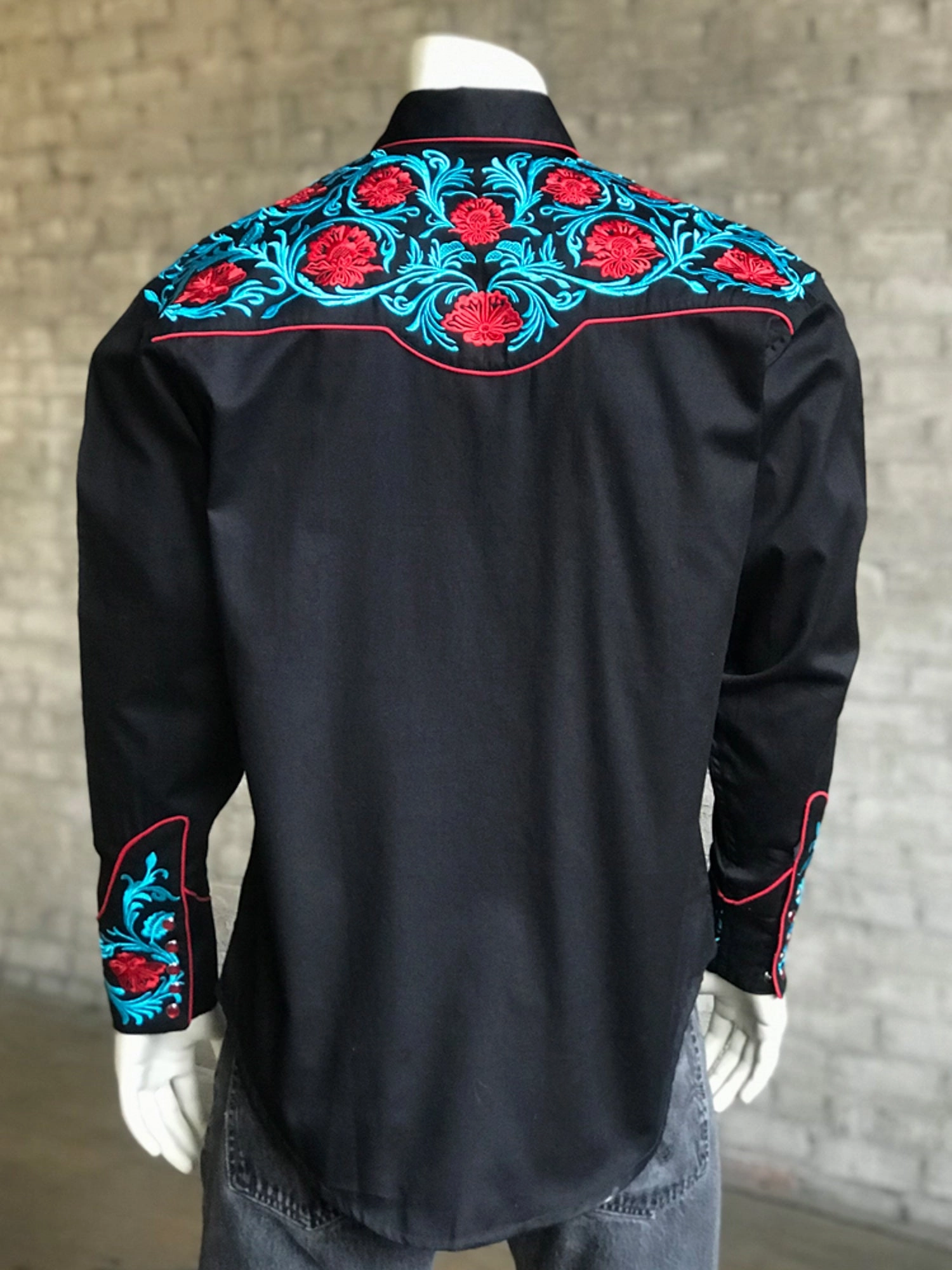 All-Weather Ready Year-Round Wear Rockmount Mens Black 100% Cotton Red Floral Vintage Turquoise L/S Shirt