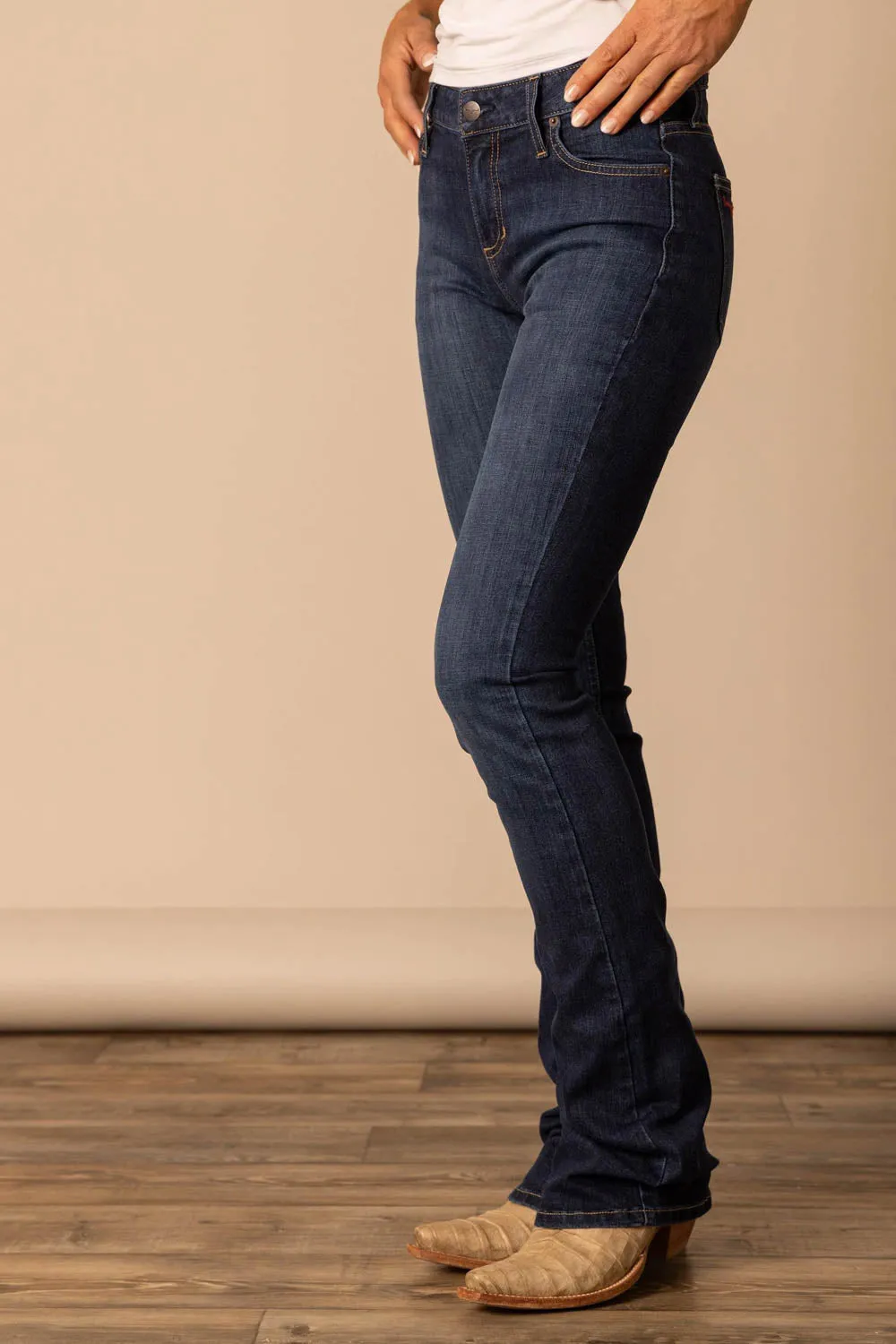 Smart Comfort Sunny Vibes Vibrant Relaxed Style Kimes Ranch Womens Chloe Blue Cotton Blend Jeans