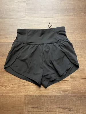 Love Tree Active Shorts (M)