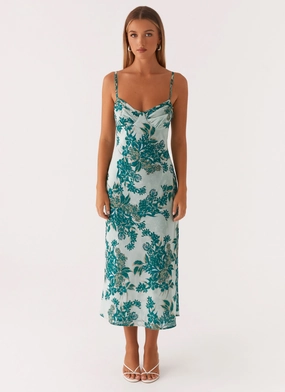 Love Song Midi Dress - Cloud Nine Floral Timeless Look Love Song Midi Dress - Cloud Nine Floral Lounge Base
