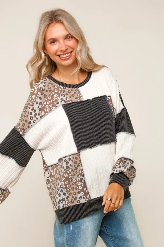 short sleeved Ruby Rib Cable Knit Leopard Pullover Knit Top