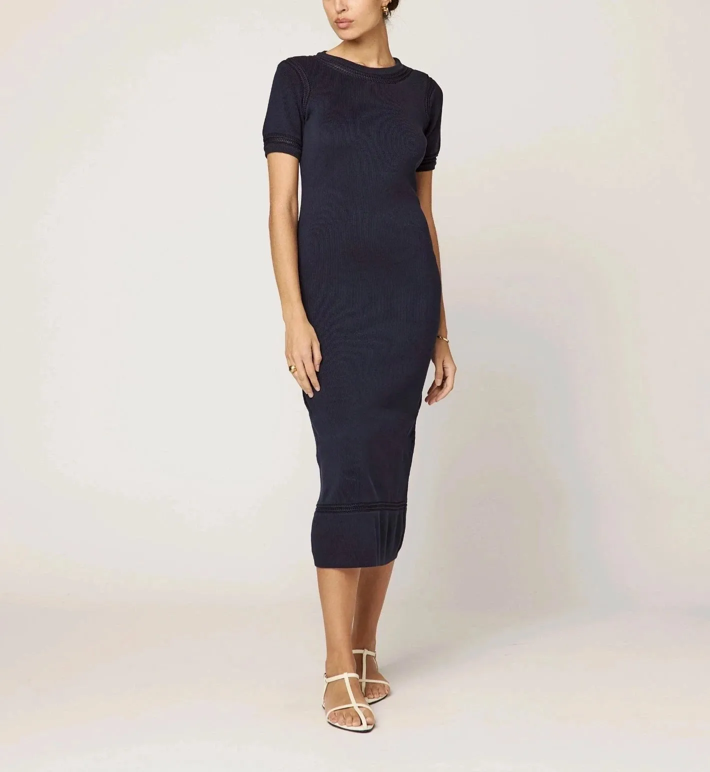 Edgy-Look Fashionable Look Morisette Midi Dress | Midnight Blue