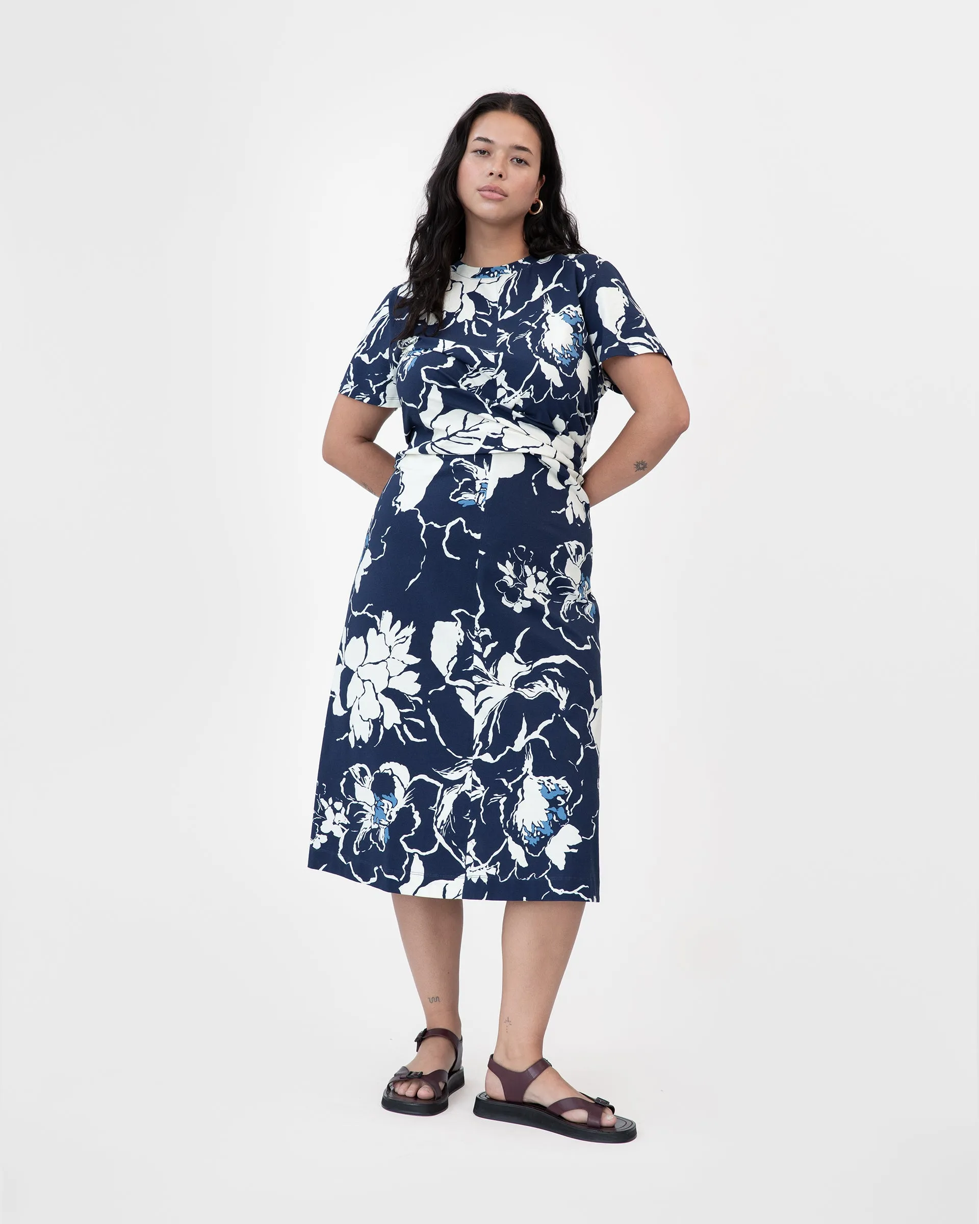 Mac Dress Daily Silhouette