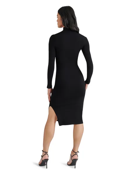 Maja Sweater Dress in Black Chic Fit