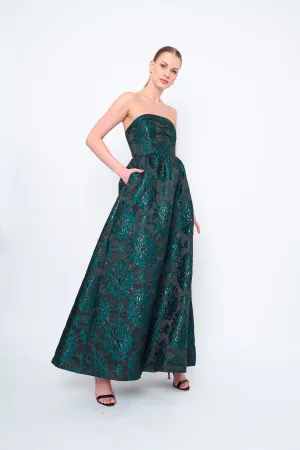 Mecca Dress in Forest Oak Classic Sets Mecca Dress in Forest Oak Fresh Color Recycled-Material