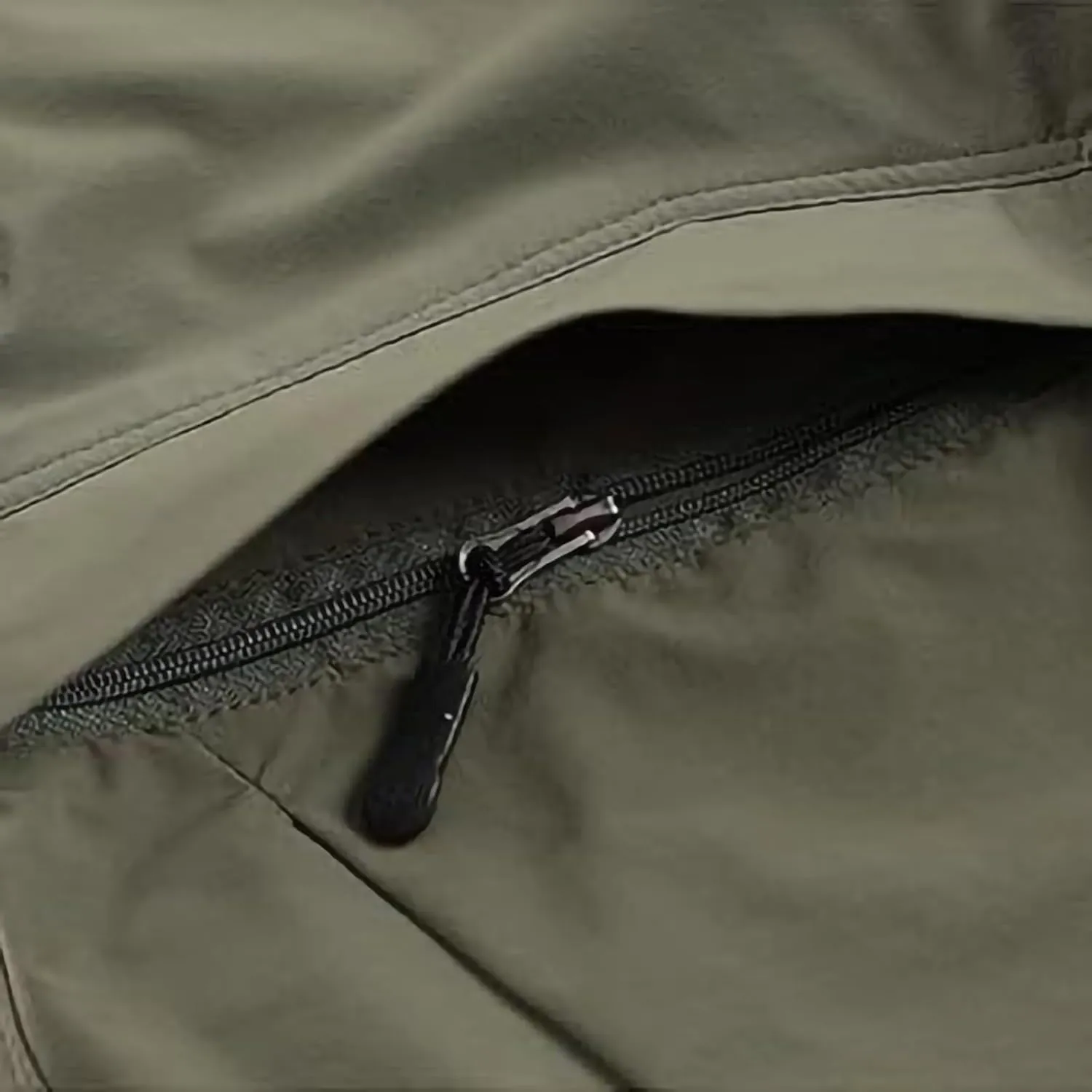 Men's Cargo Shorts Breathable Stretch Lightweight Short Pants with Multi Pockets Elastic Waist Soft Activewear