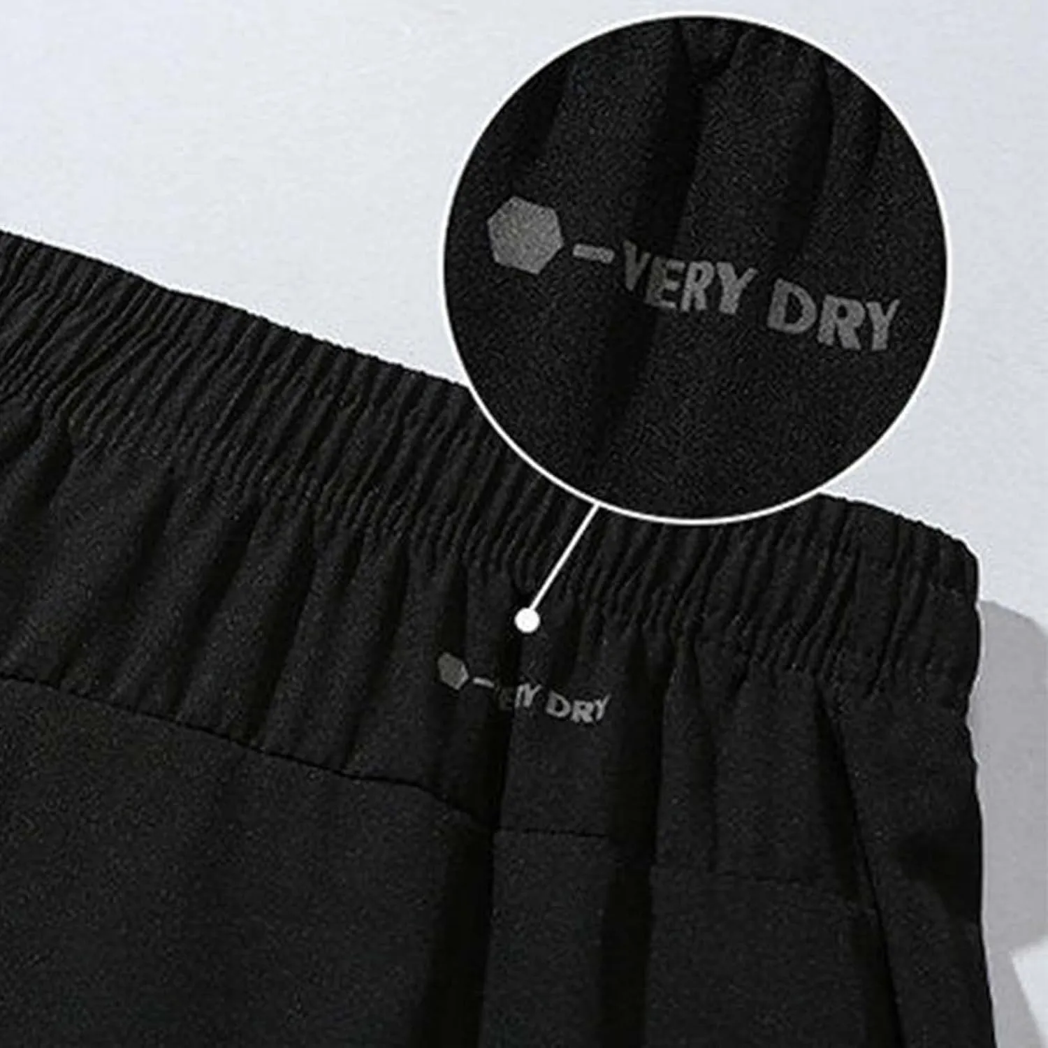 Men's Shorts Quick Dry with Zipper Pockets Workout Athletic Running Gym Elastic Trunks Lightweight Activewear