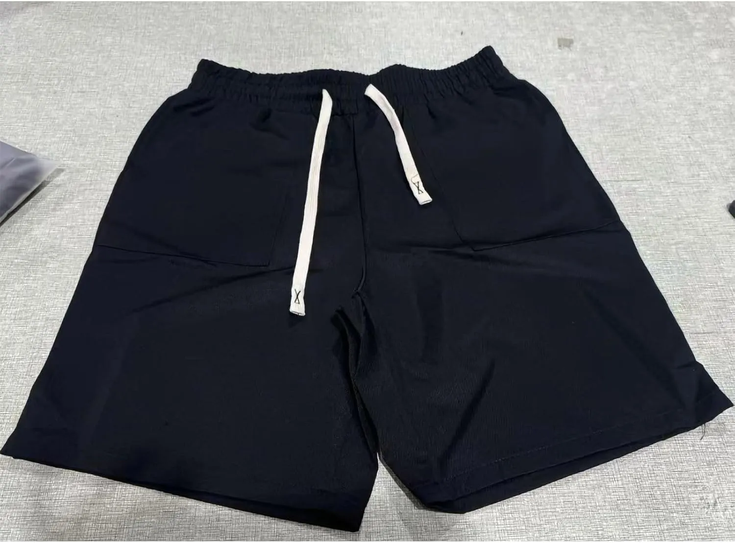 Men's Workout Shorts with Pockets Quick Dry Retro Casual Drawstring Elastic Outdoor Activewear Basketball Trunks