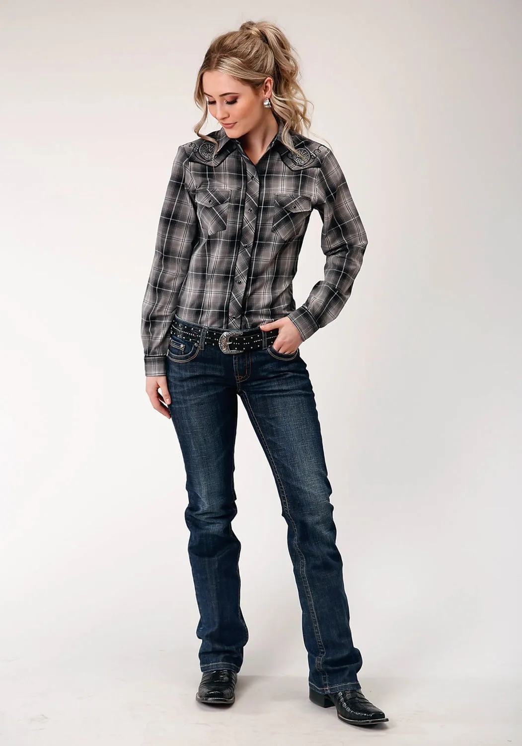 Multipurpose Layering Fabric All-Weather Ready Roper Womens 1212 Plaid Black/Grey Cotton Blend L/S Shirt
