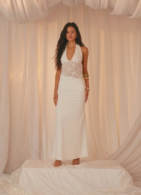 Miri Halter Maxi Dress - Ivory slim fit Miri Halter Maxi Dress - Ivory Timeless Design Classic Vibe