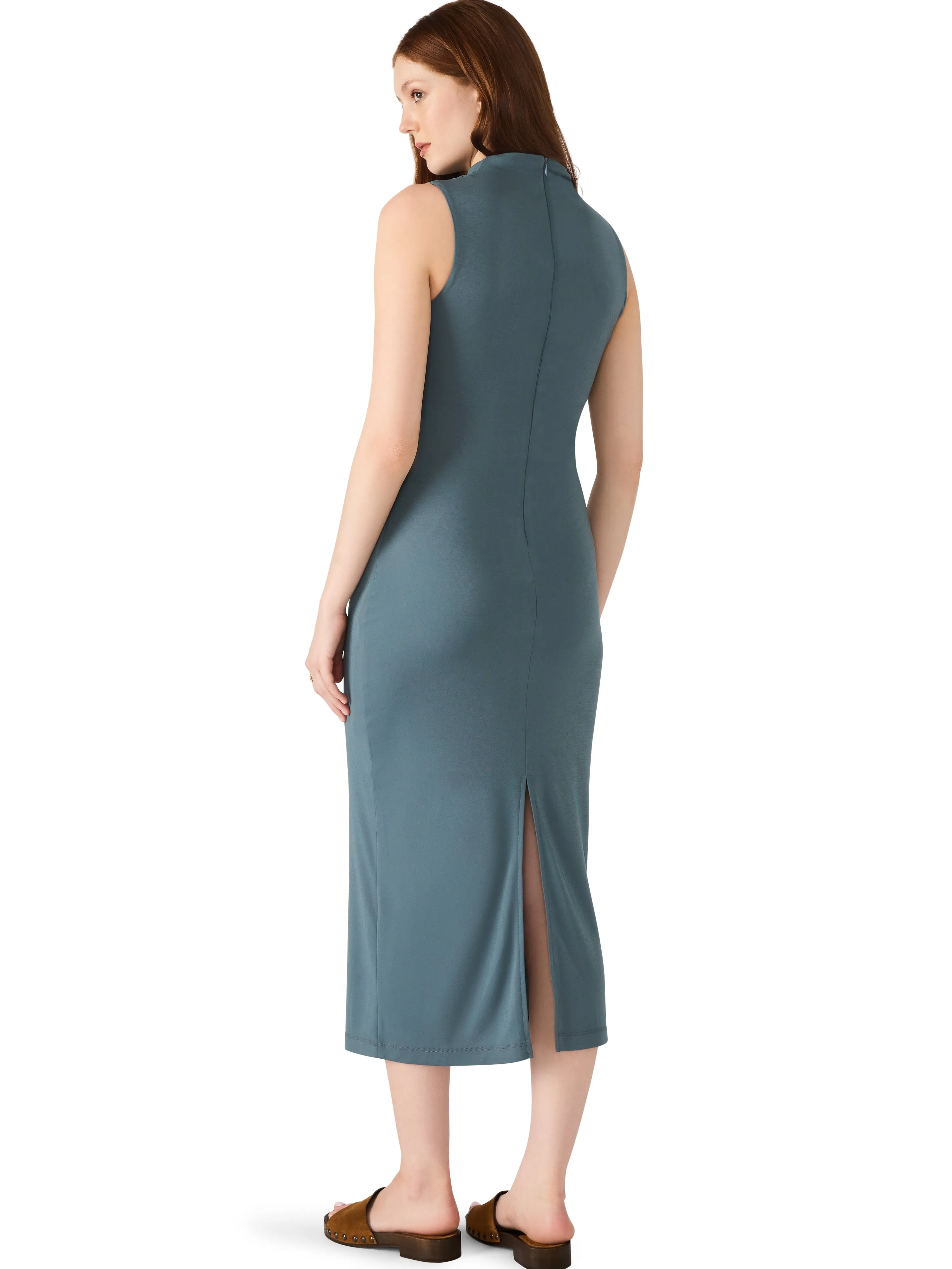 Mo Dress in Cloud Grey Form Focus Soft Texture