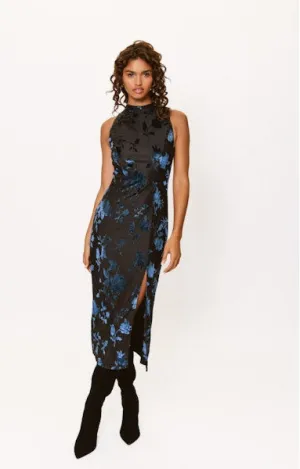 Modern Clothing Darby Maxi Dress in Black/Navy Wrap Charm Darby Maxi Dress in Black/Navy
