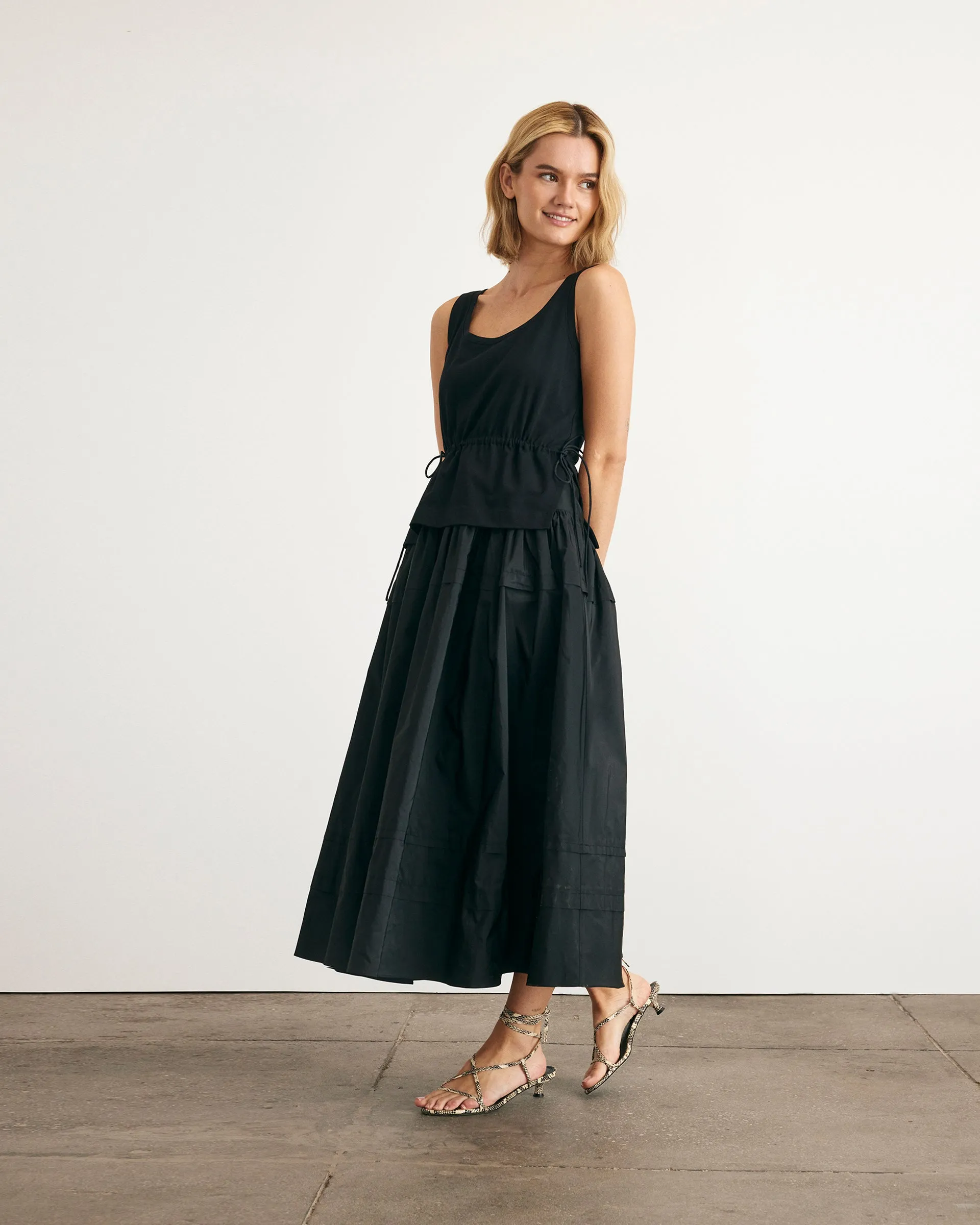Monica Dress Trend Fit