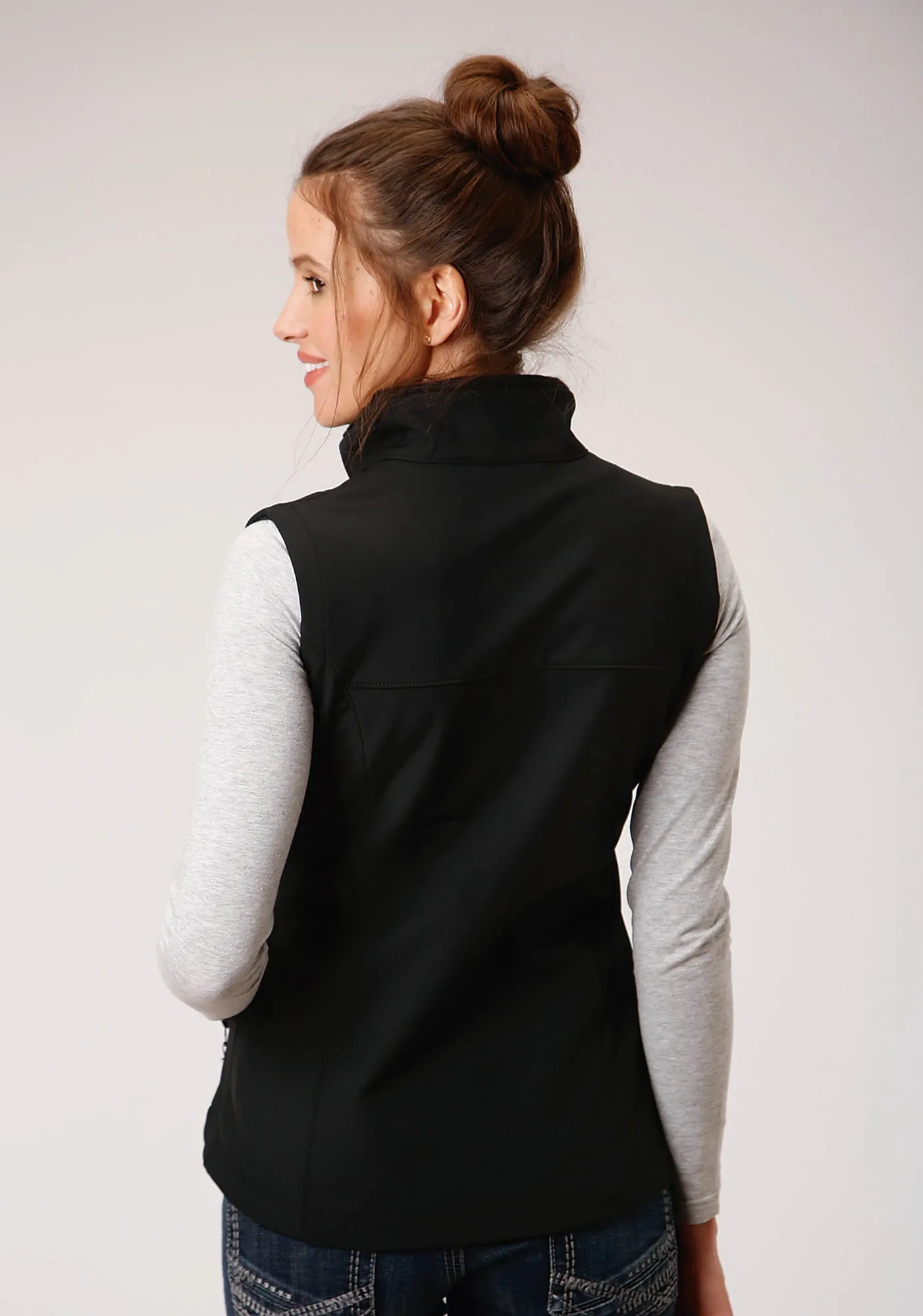 Roper Technical Womens Black Polyester Softshell Vest Weekend Vibes Comfy Design