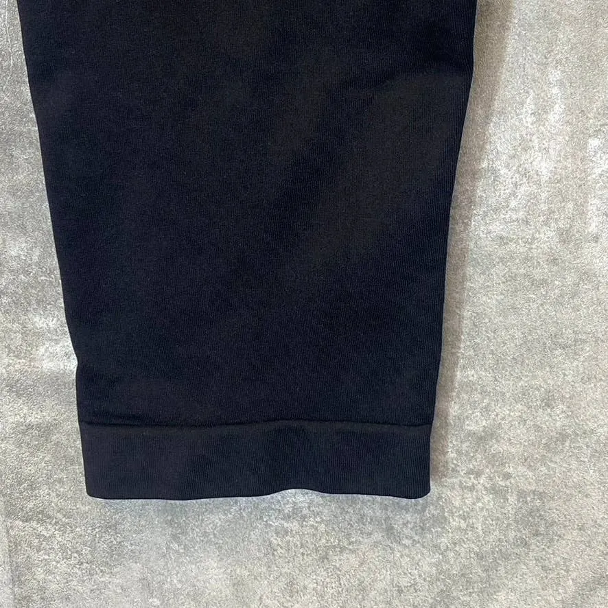 NUX Women's Solid Black V-Crop Medium-Rise Pull-On Capri Leggings SZ S