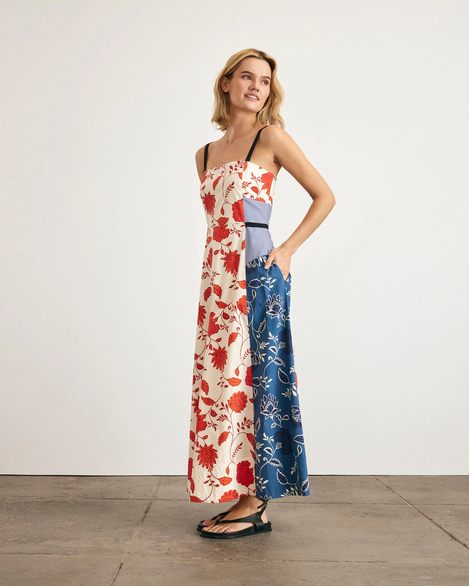 Sleeve Light Tavira Dress