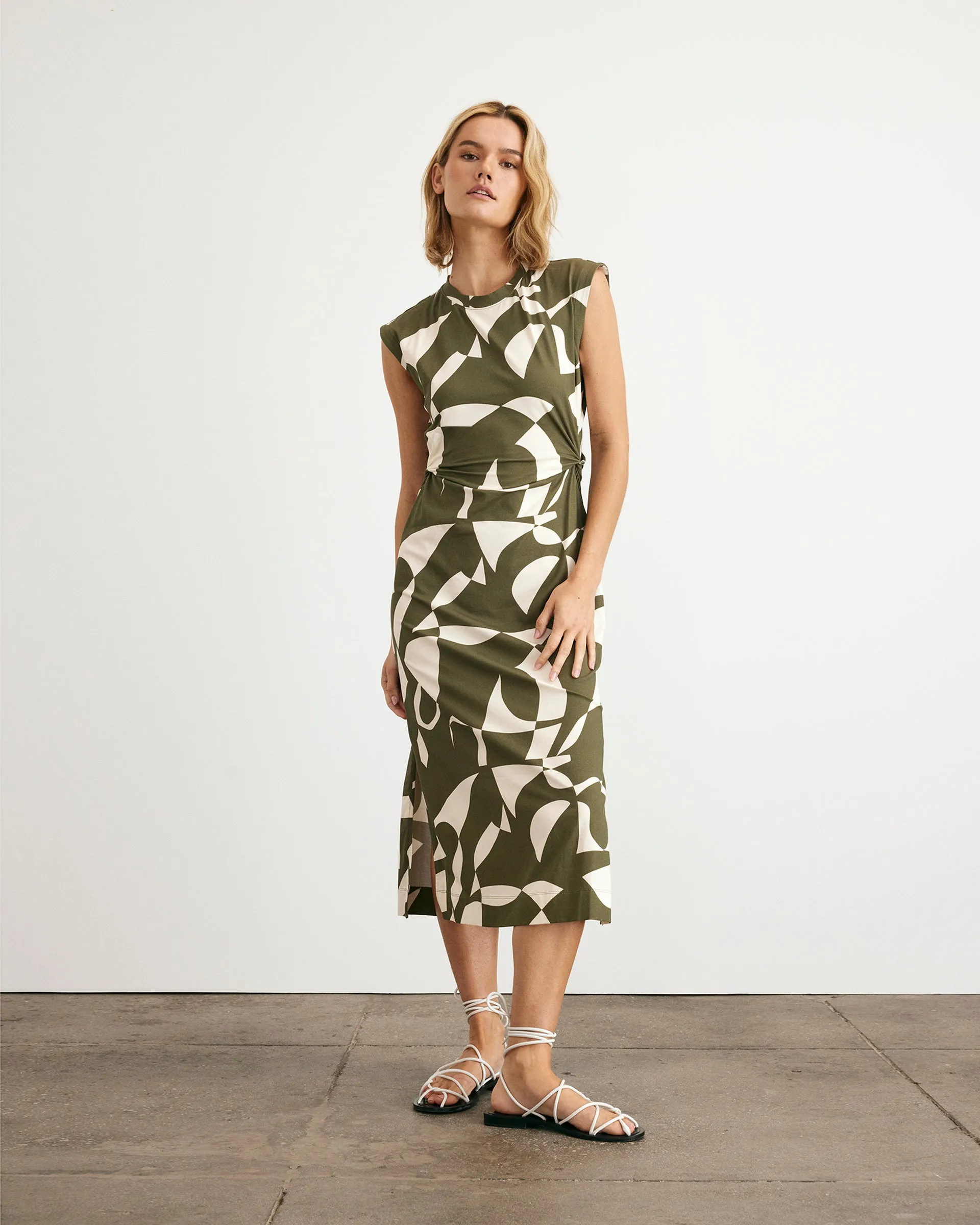 Aurora Dress Light Wear