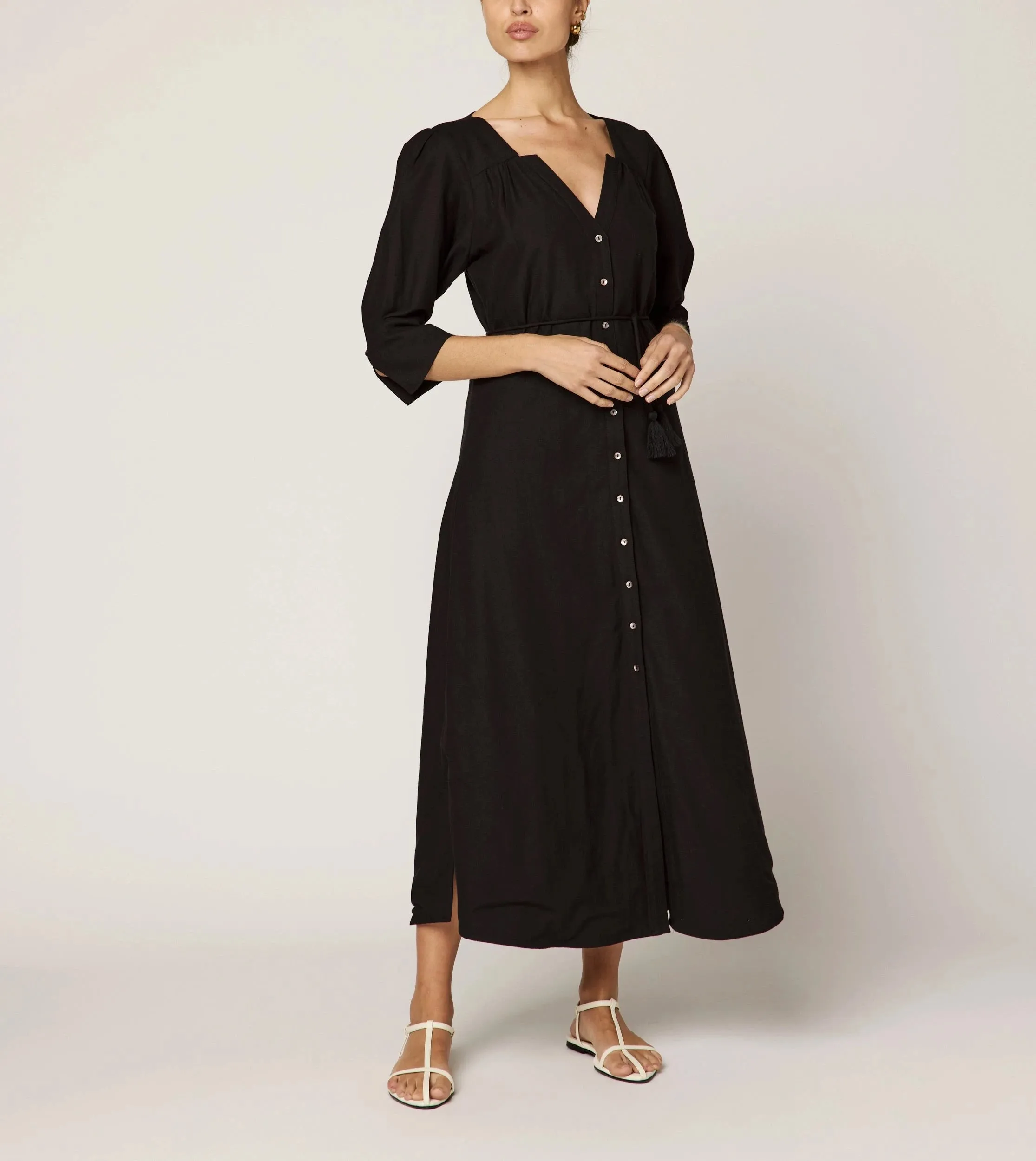 Stylish Feel Understated Glam Paria Midi Dress | Black
